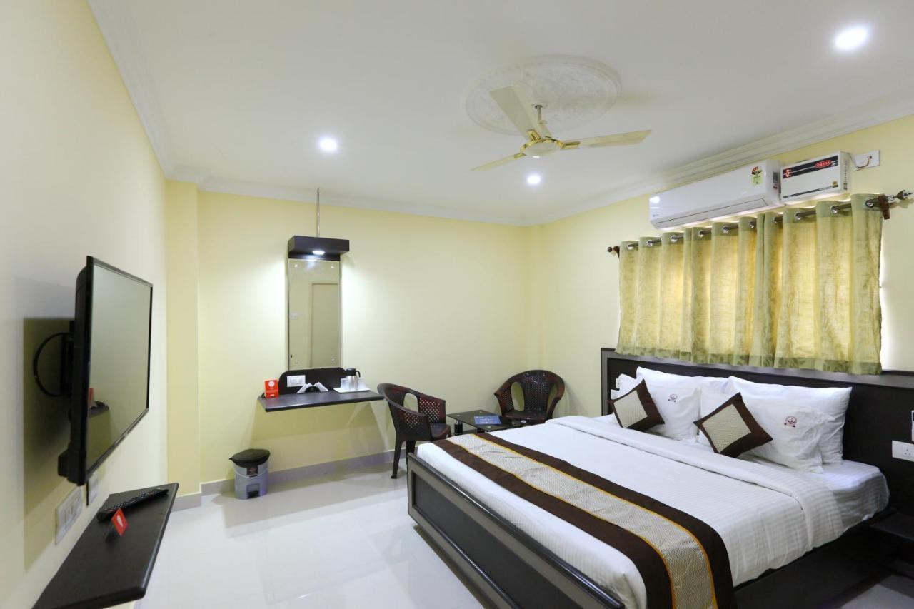Salbala Inn - Near Alrport Madras Buitenkant foto
