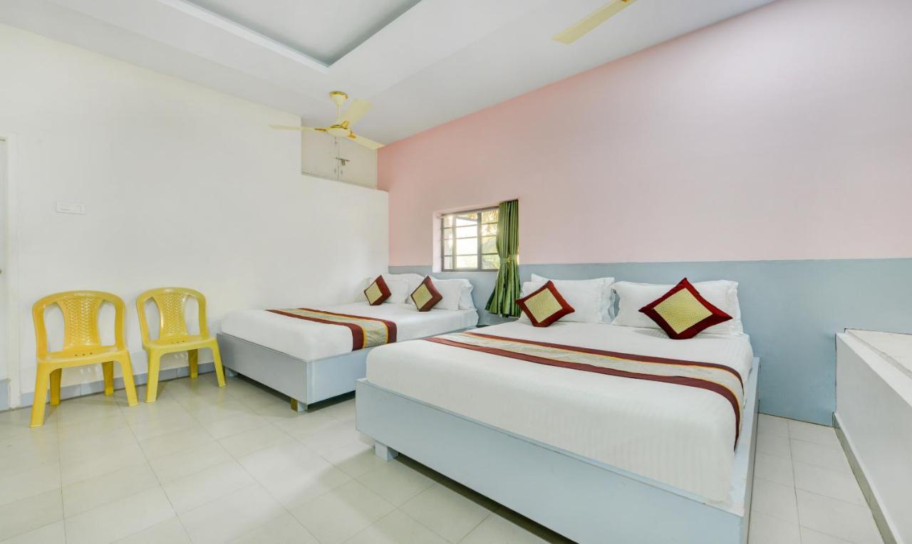 Salbala Inn - Near Alrport Madras Buitenkant foto